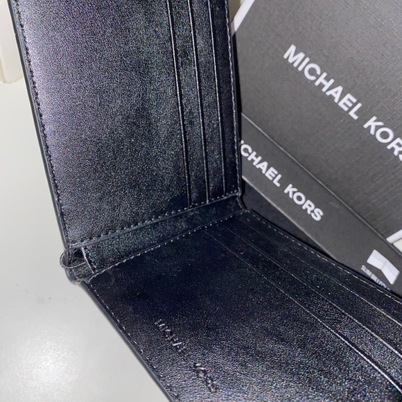 Michael Kors Men’s Trifold Wallet Brand New - Picture 4 of 6